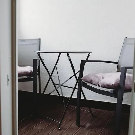 Artist's Corner In Caldas Caldas Da Rainha